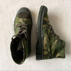 PALLADIUM PAMPA HI MEN’S BOOTS CAMO
